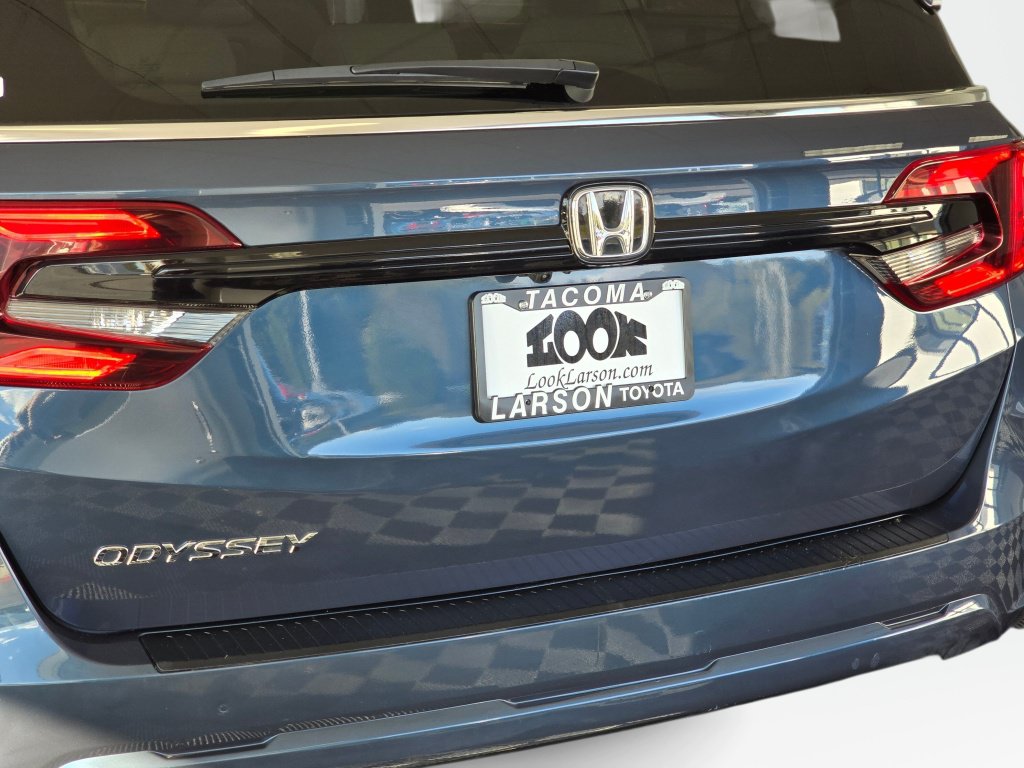 Used 2025 Honda Odyssey EX-L image 13