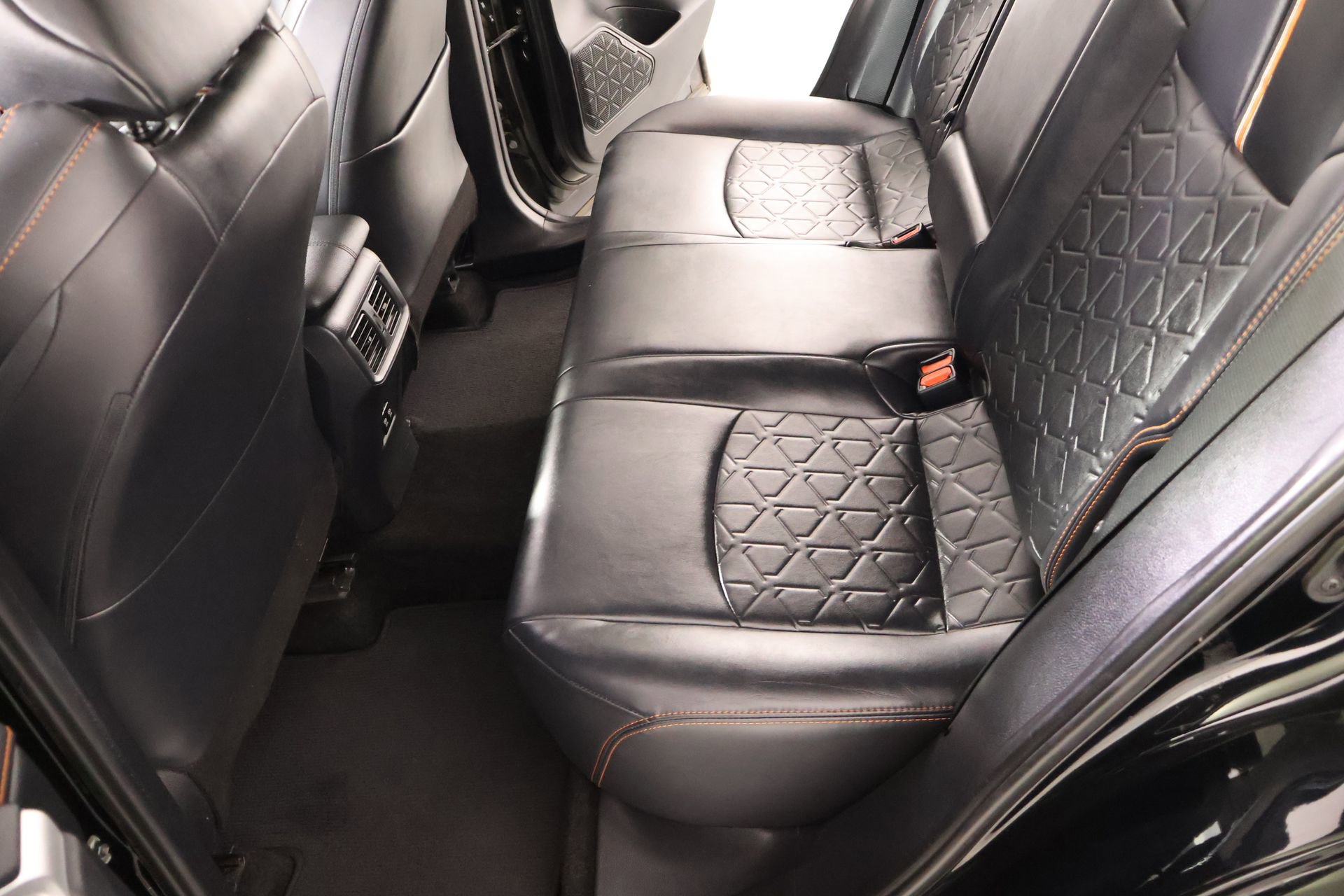 Used 2019 Toyota RAV4 Adventure image 11