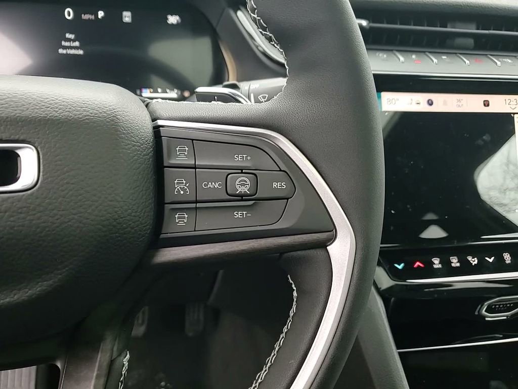 New 2026 Jeep Grand Cherokee Limited w/ Limited Altitude Package image 30