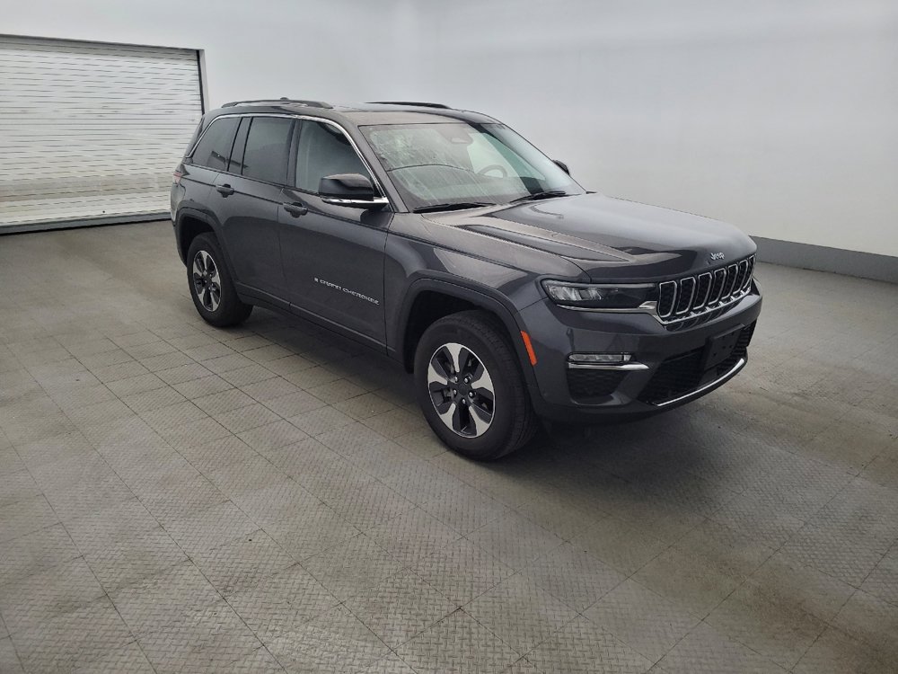 Used 2022 Jeep Grand Cherokee Limited 4xe w/ Luxury Tech Group II AWD/4WD image 13