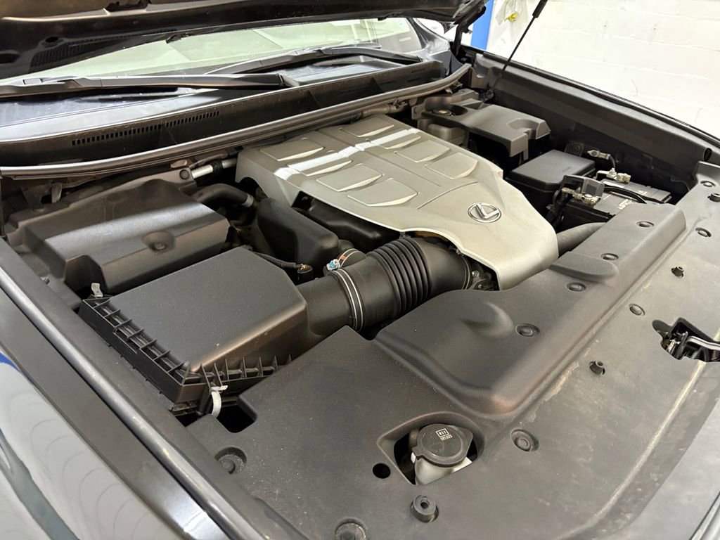 Used 2019 Lexus GX 460 Premium w/ Premium Package image 26