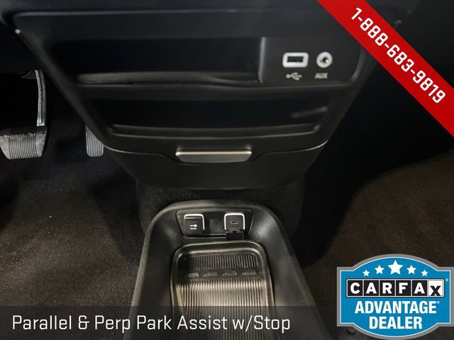 Used 2019 Chrysler Pacifica Touring Plus w/ Advanced Safetytec Group image 17