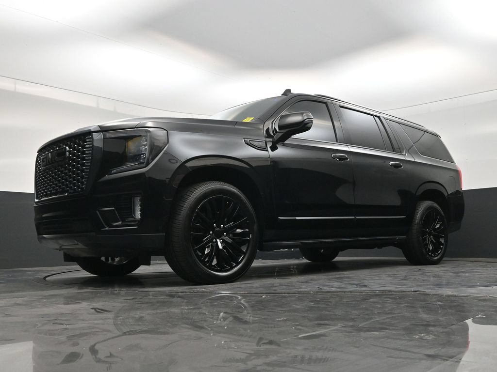 Used 2023 GMC Yukon XL Denali w/ Advanced Technology Package RWD image 20
