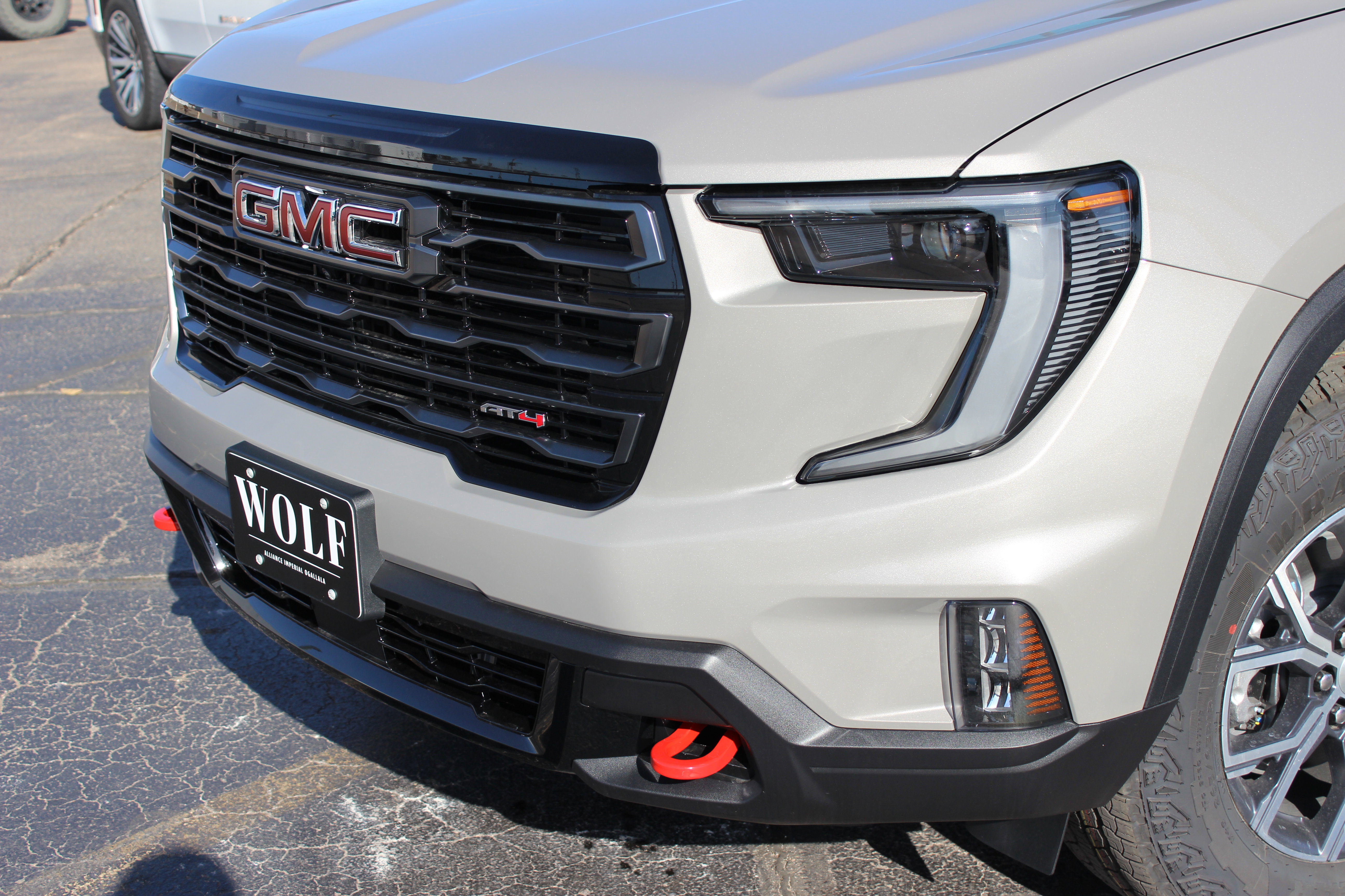 New 2026 GMC Acadia AT4 image 13