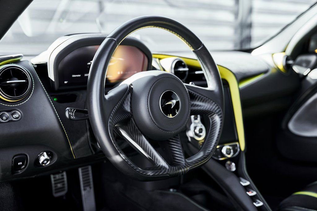 Used 2019 McLaren 720S RWD image 39