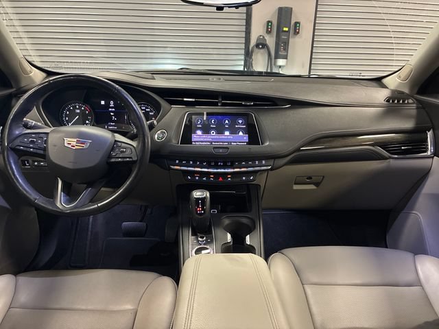 Used 2019 Cadillac XT4 Premium Luxury FWD image 12
