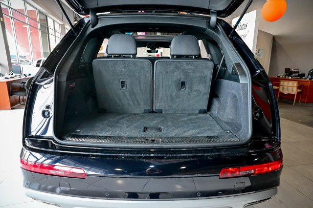 Used 2019 Audi Q7 2.0T Premium w/ Cold Weather Package image 21