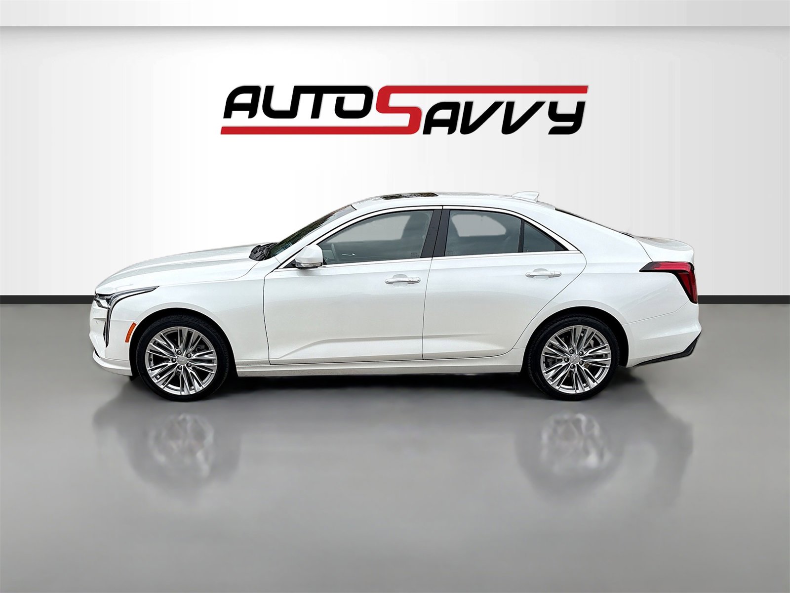 Used 2023 Cadillac CT4 Premium Luxury image 4