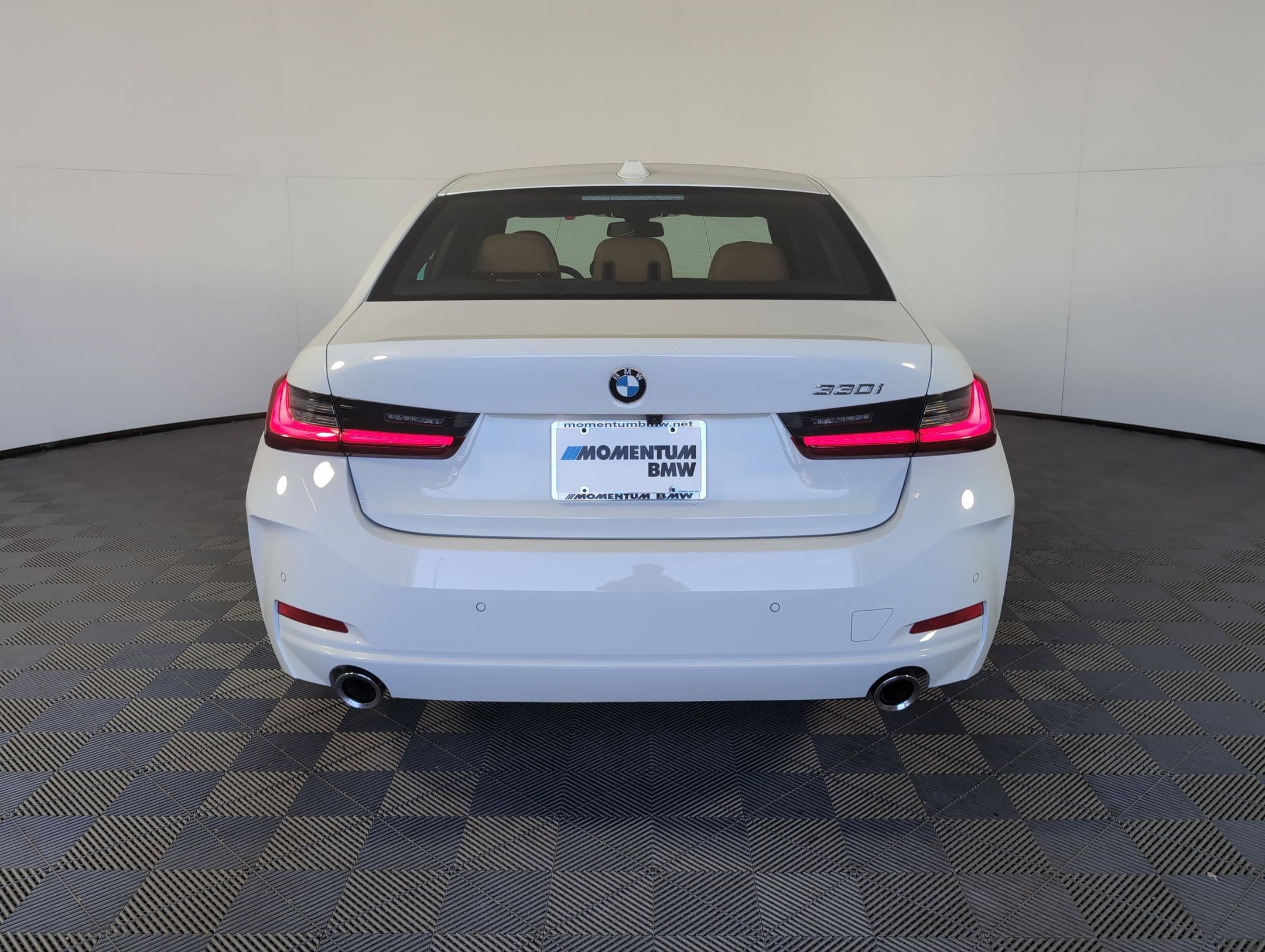 Used 2026 BMW 330i Sedan w/ Convenience Package image 8