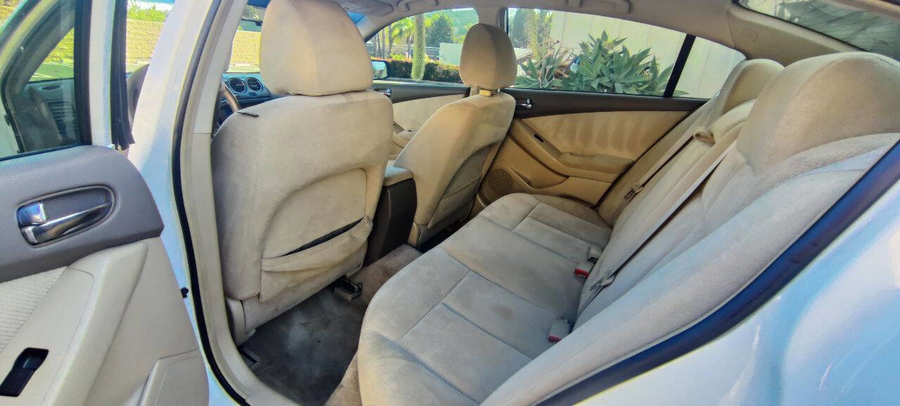 Used 2009 Nissan Altima 2.5 S image 14