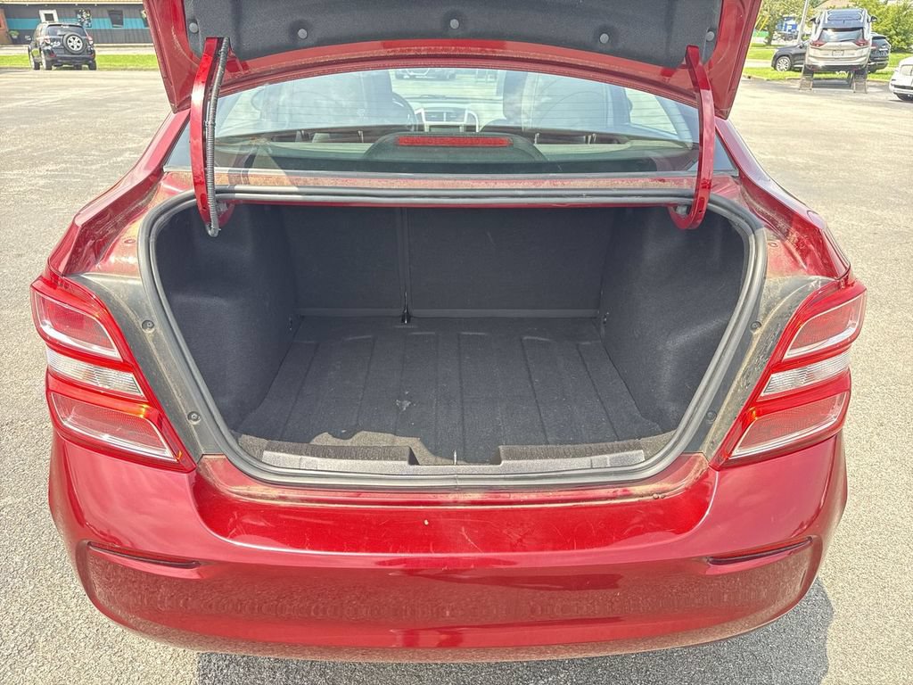 Used 2017 Chevrolet Sonic LT FWD image 9
