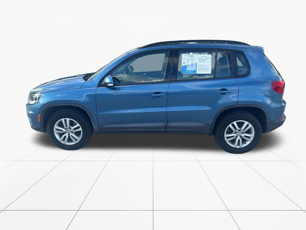 Used 2017 Volkswagen Tiguan S FWD image 4