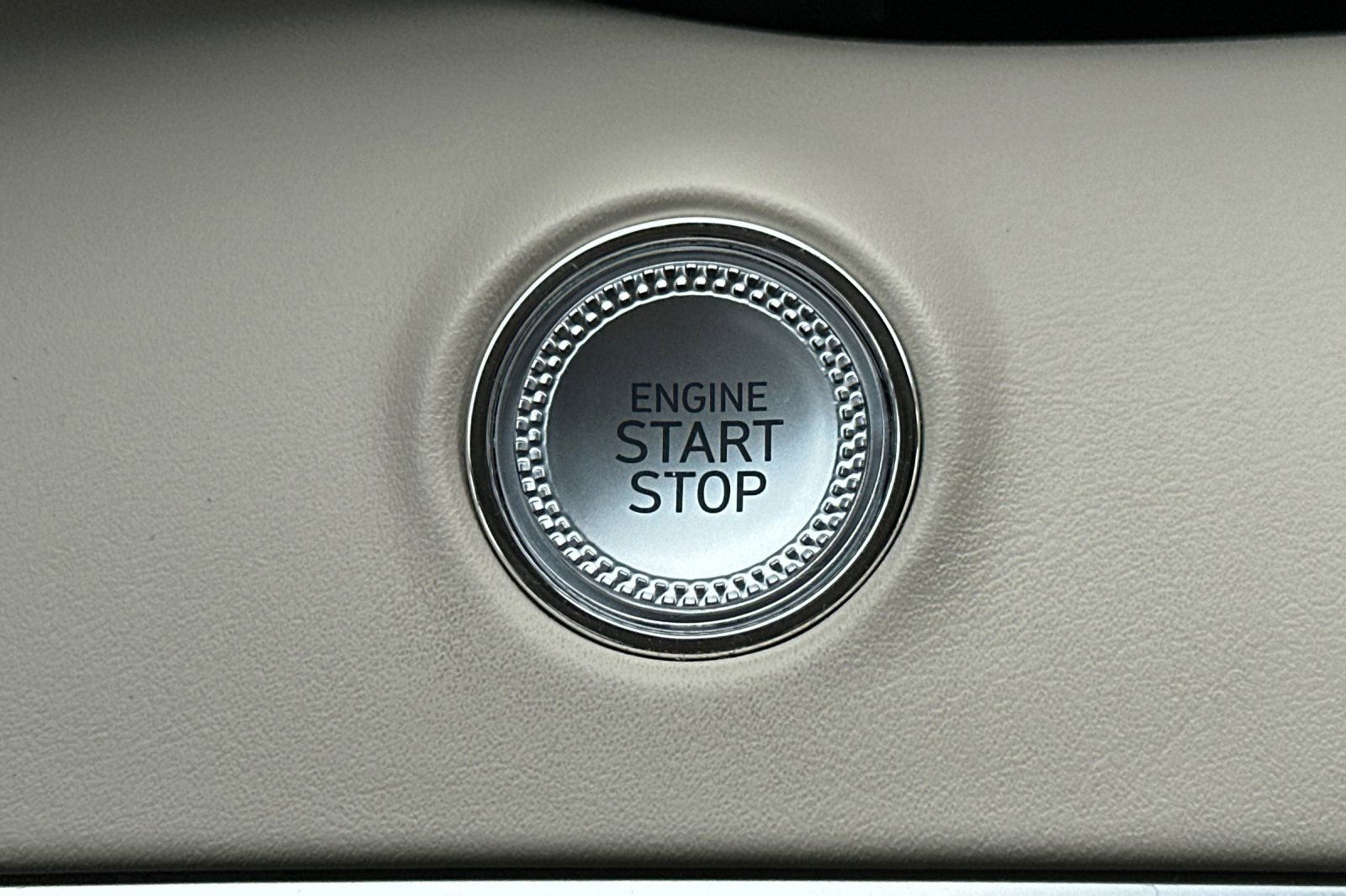 Used 2023 Genesis GV70 2.5T w/ Select Package image 26