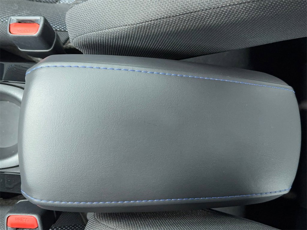 Used 2022 Toyota Corolla SE image 30