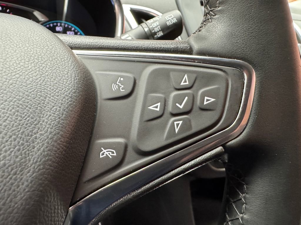 Used 2023 Chevrolet Equinox LT FWD image 13