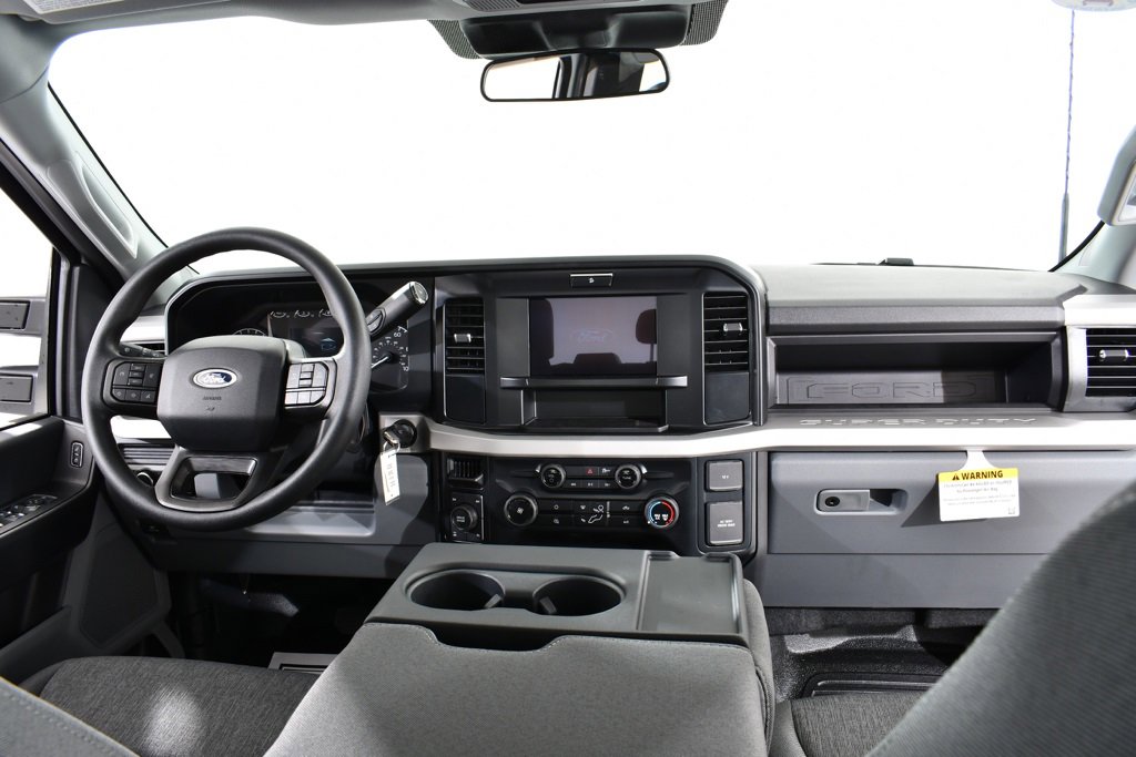 New 2026 Ford F250 XL w/ XL Off-Road Package image 7