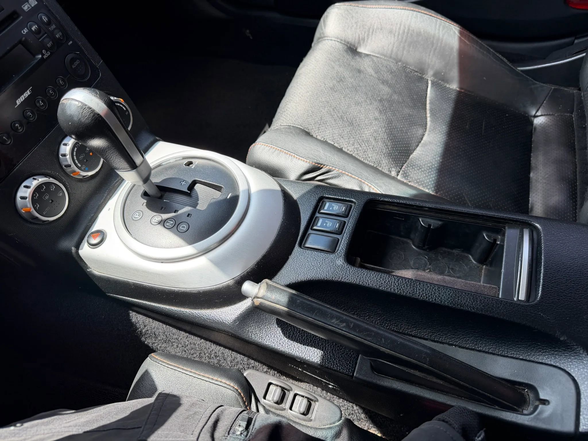 Used 2008 Nissan 350Z Touring RWD image 10