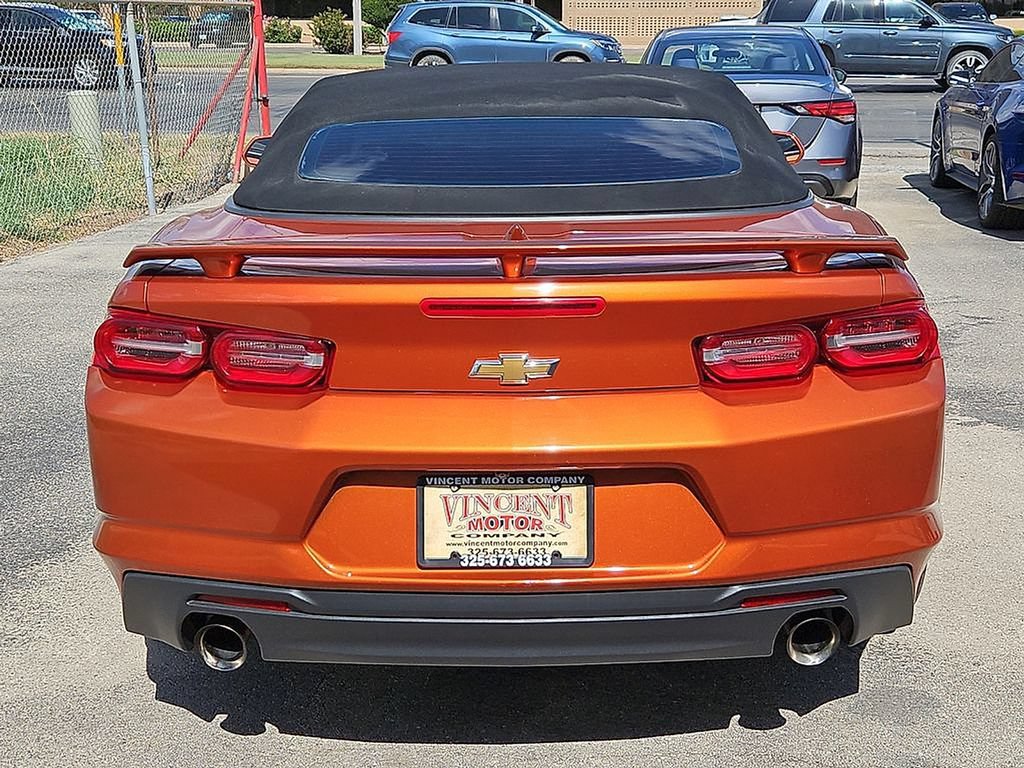 Used 2023 Chevrolet Camaro LT RWD image 6