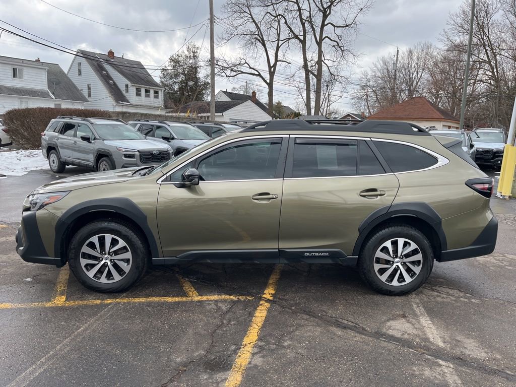 Certified 2024 Subaru Outback Premium image 9