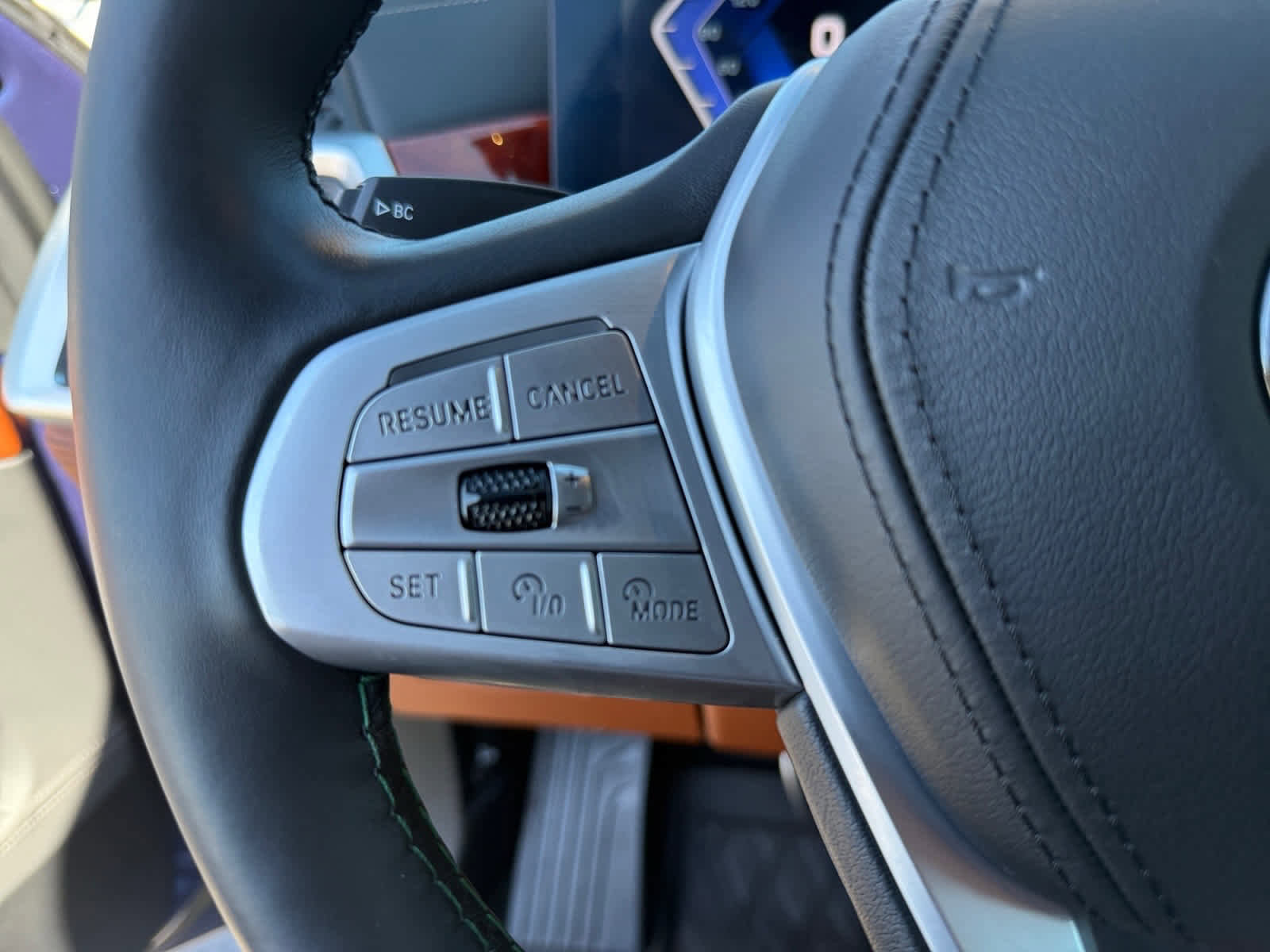 Used 2024 BMW ALPINA XB7 image 25