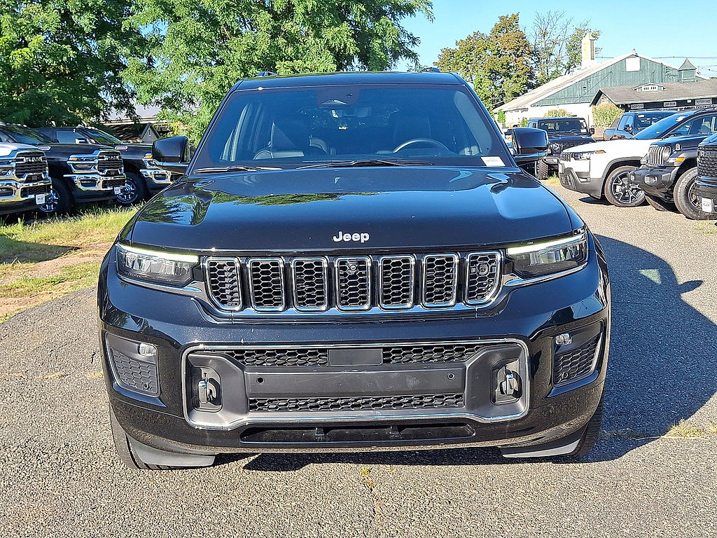 Certified 2025 Jeep Grand Cherokee L Overland w/ Advanced Protech Group III AWD/4WD image 35