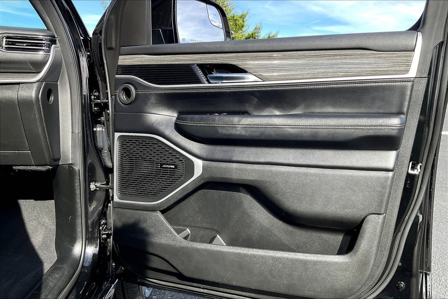 Used 2022 Jeep Wagoneer Series II image 22