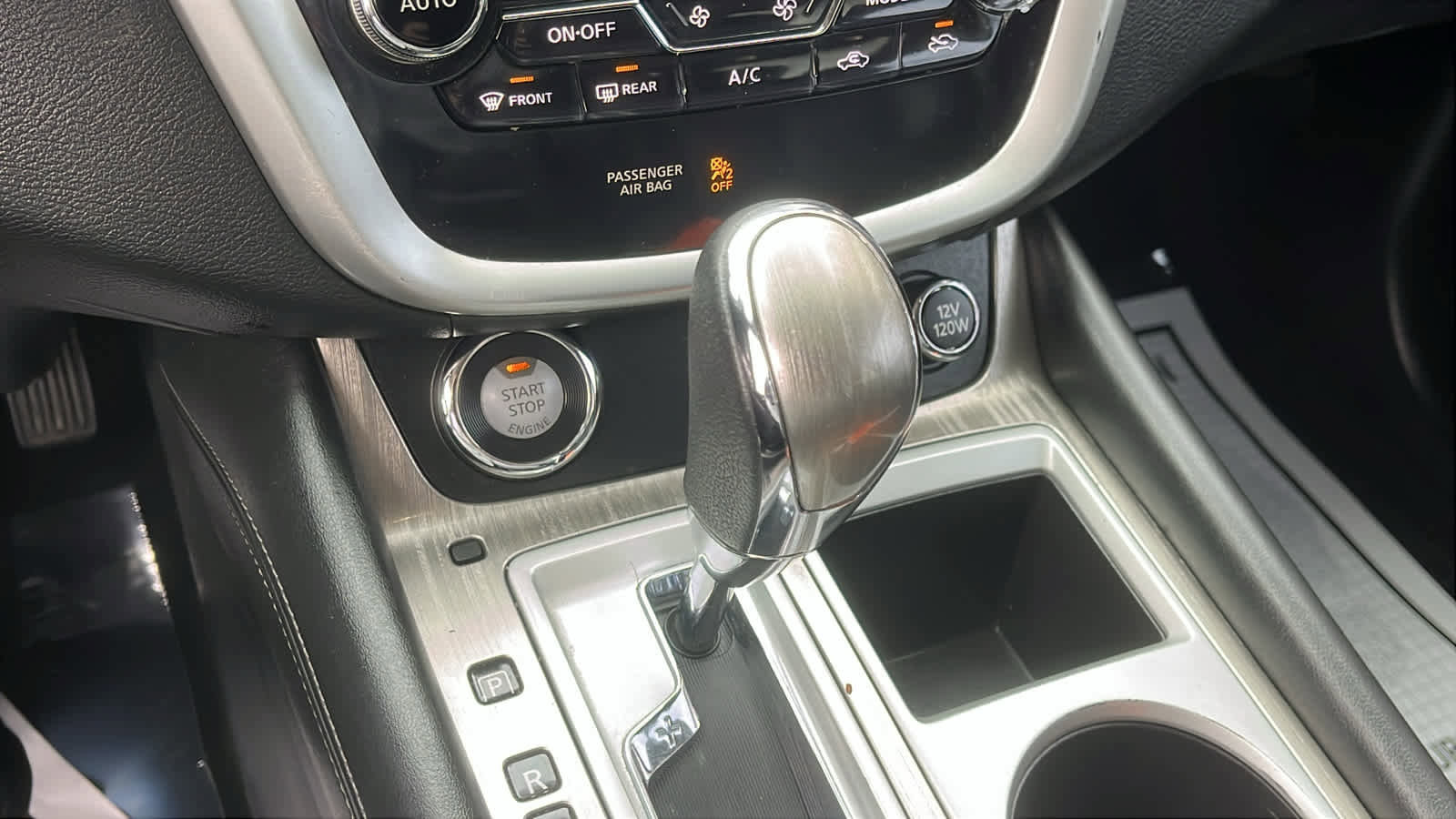 Used 2018 Nissan Murano SL w/ Moonroof Package image 17