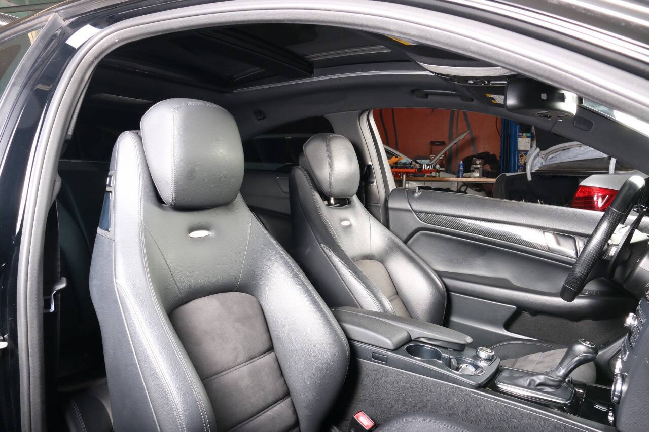 Used 2013 Mercedes-Benz C 63 AMG Coupe w/ Multimedia Pkg image 41