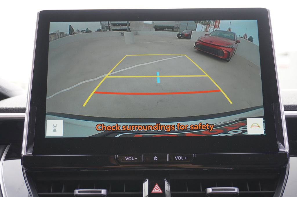 Used 2026 Toyota Corolla Cross XLE image 15