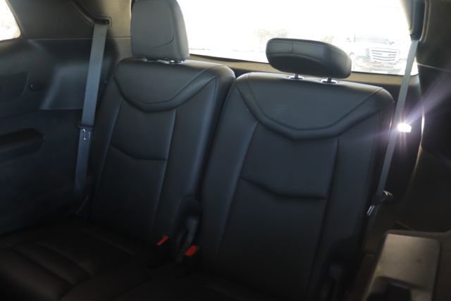 Used 2023 Cadillac XT6 Premium Luxury image 38