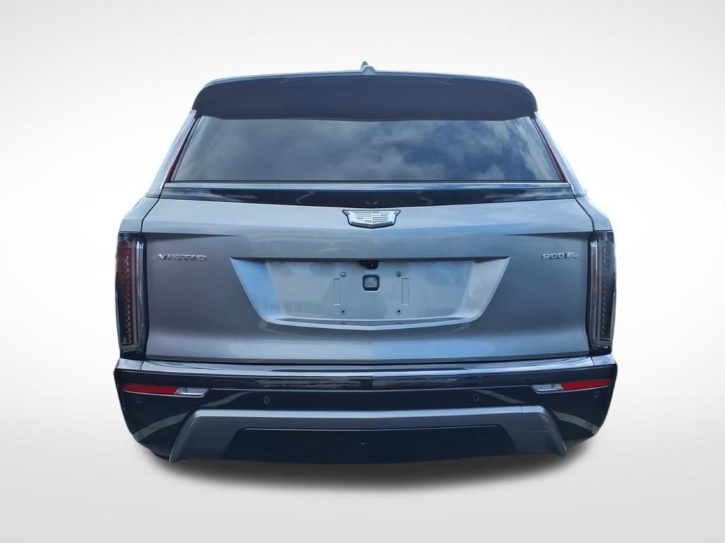 Used 2026 Cadillac Vistiq Luxury w/ LPO, Floor Liner Package AWD/4WD image 5