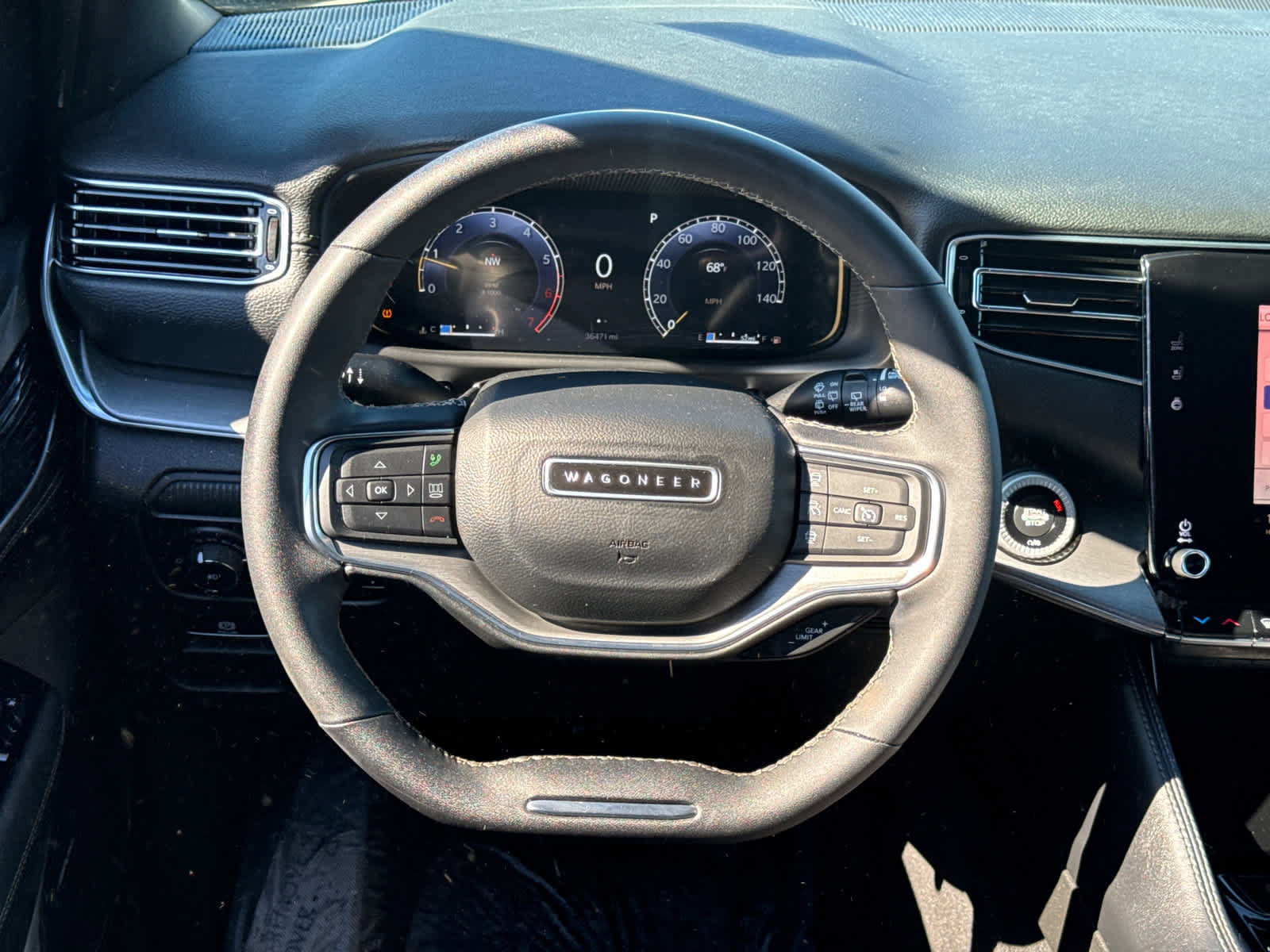 Used 2024 Jeep Wagoneer Series II image 17