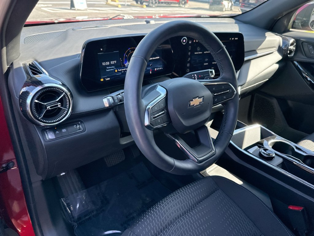 Certified 2026 Chevrolet Equinox LT w/ Safety and Technology Package FWD image 9
