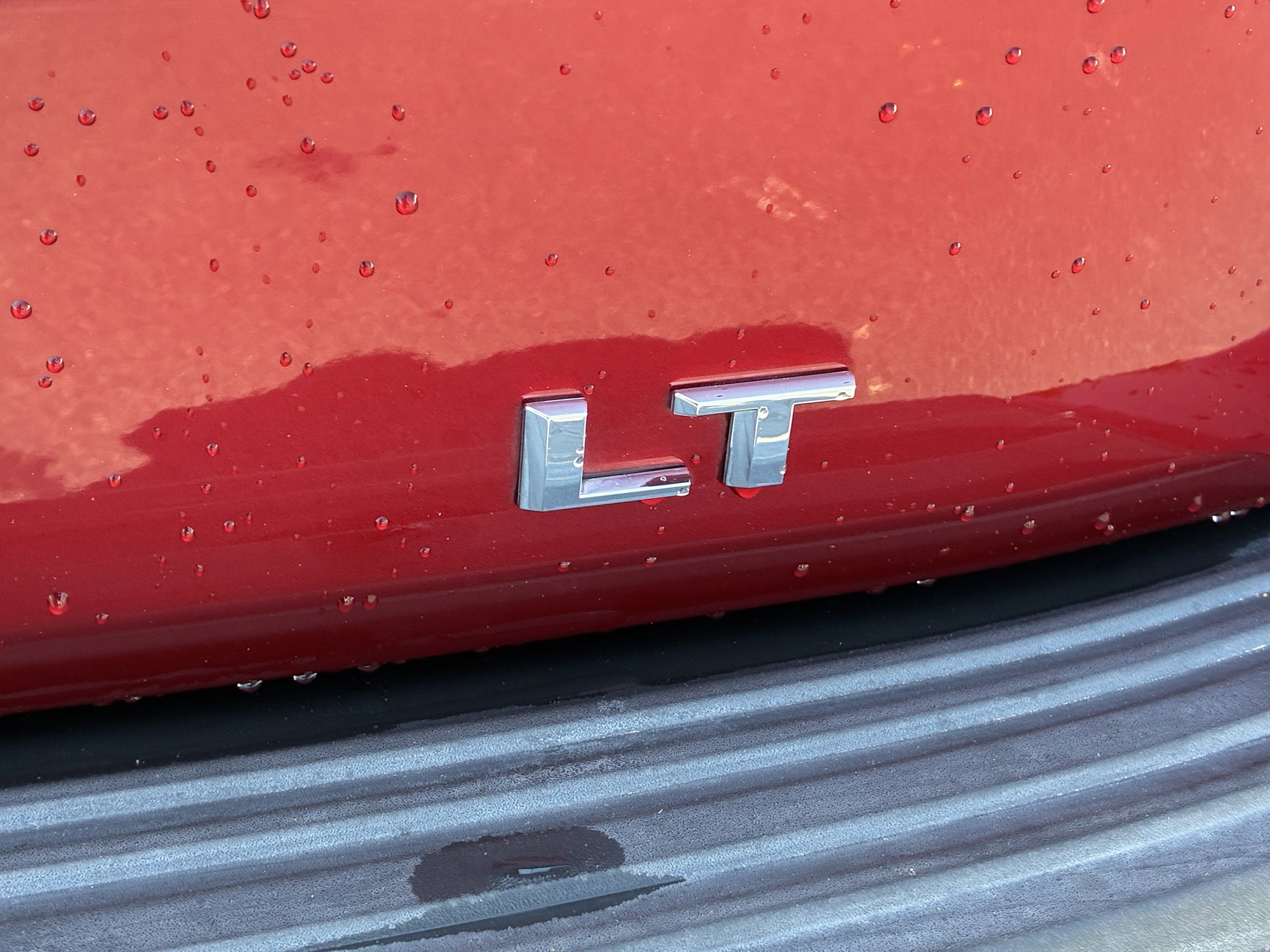 Used 2022 Chevrolet Tahoe LT w/ Luxury Package image 11