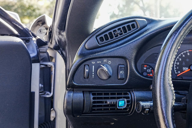 Used 1995 Chevrolet Camaro Z28 RWD image 54
