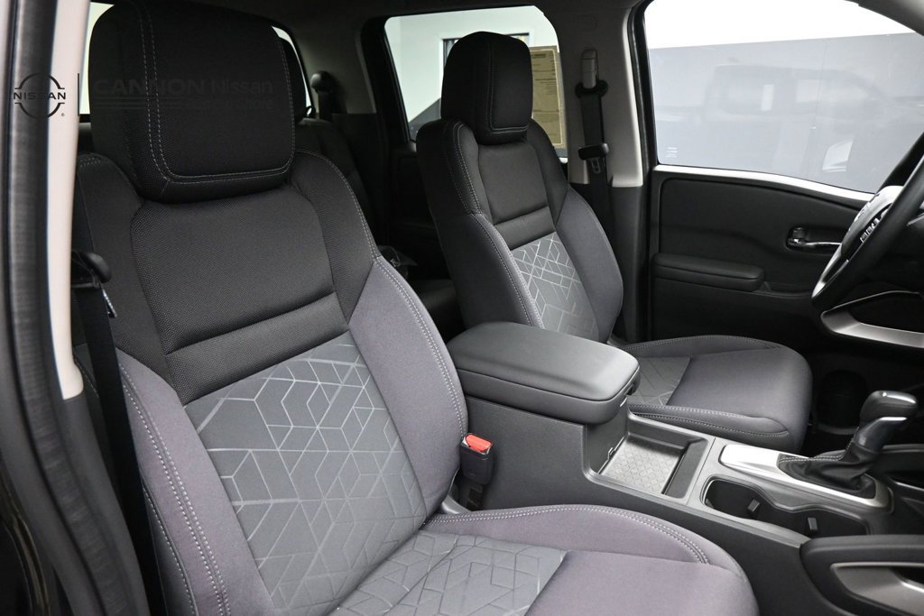 New 2027 Nissan Frontier SV RWD image 15