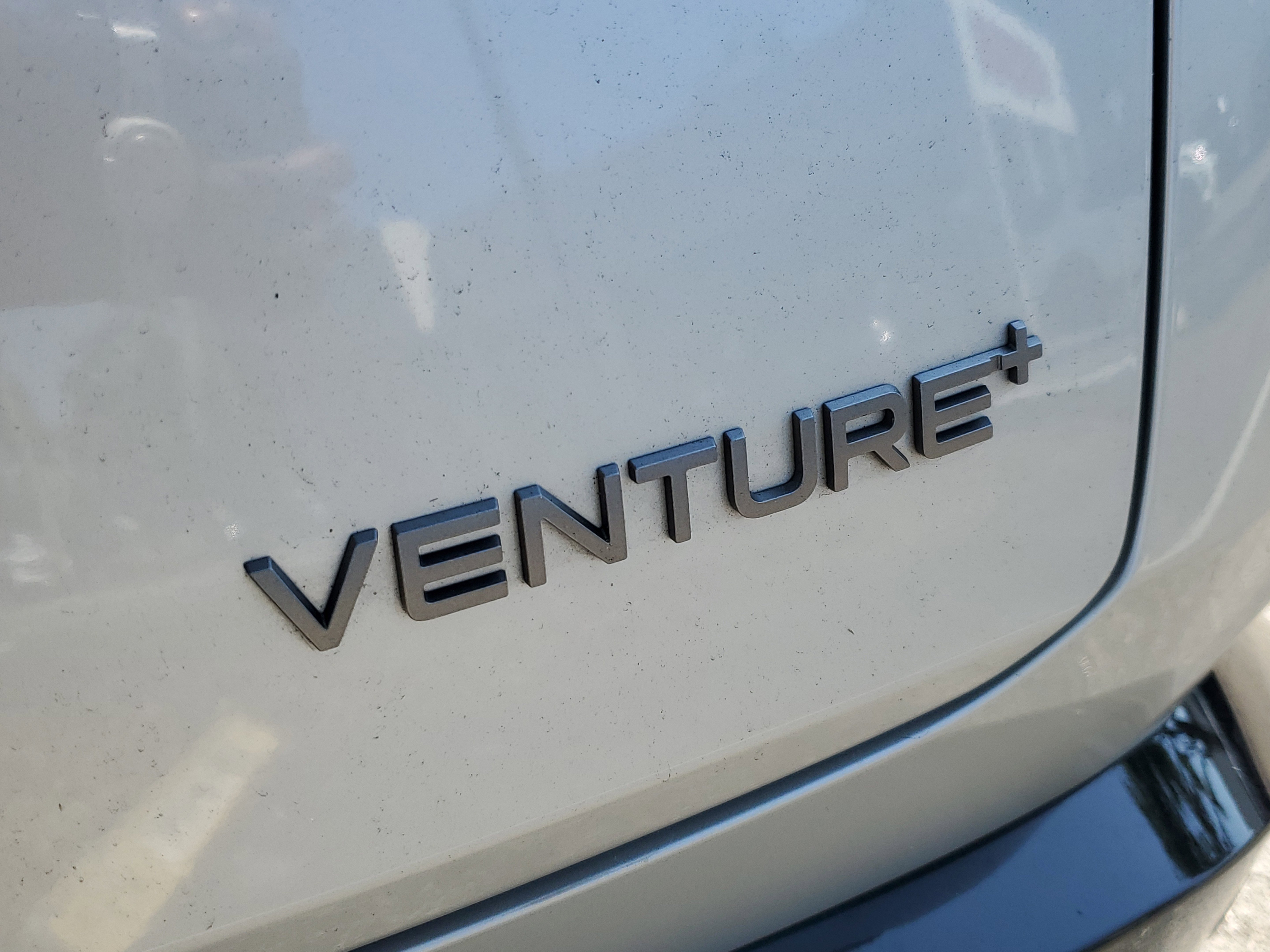 Certified 2023 Nissan Ariya FWD image 29