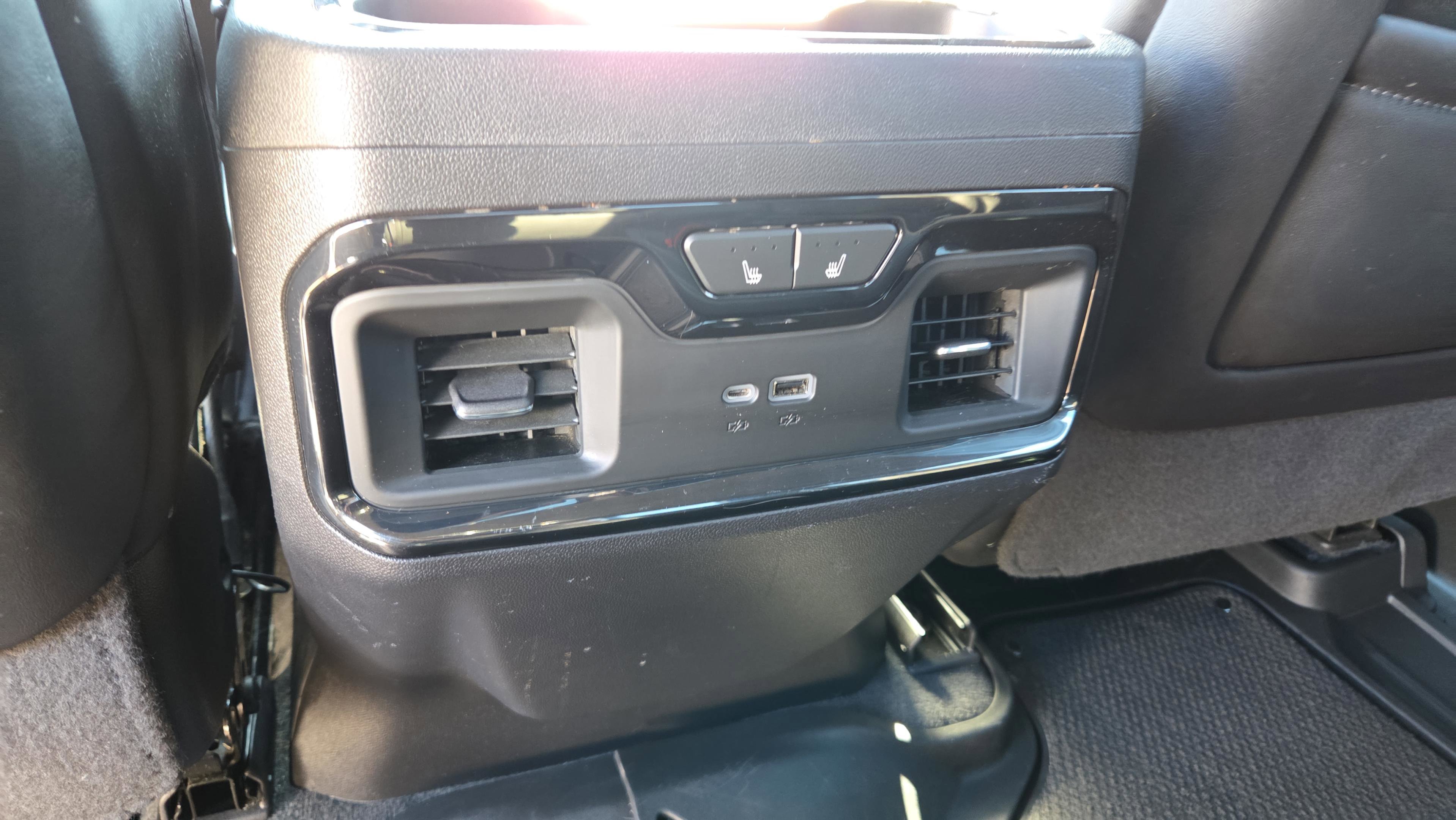 Used 2022 GMC Sierra 1500 AT4X image 26