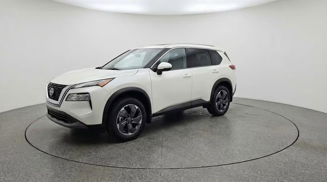 Used 2025 Nissan Rogue SV image 11