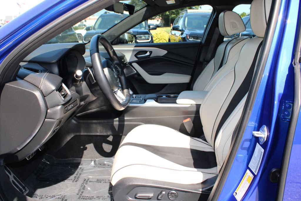 Used 2025 Acura TLX w/ A-SPEC Package AWD/4WD image 11