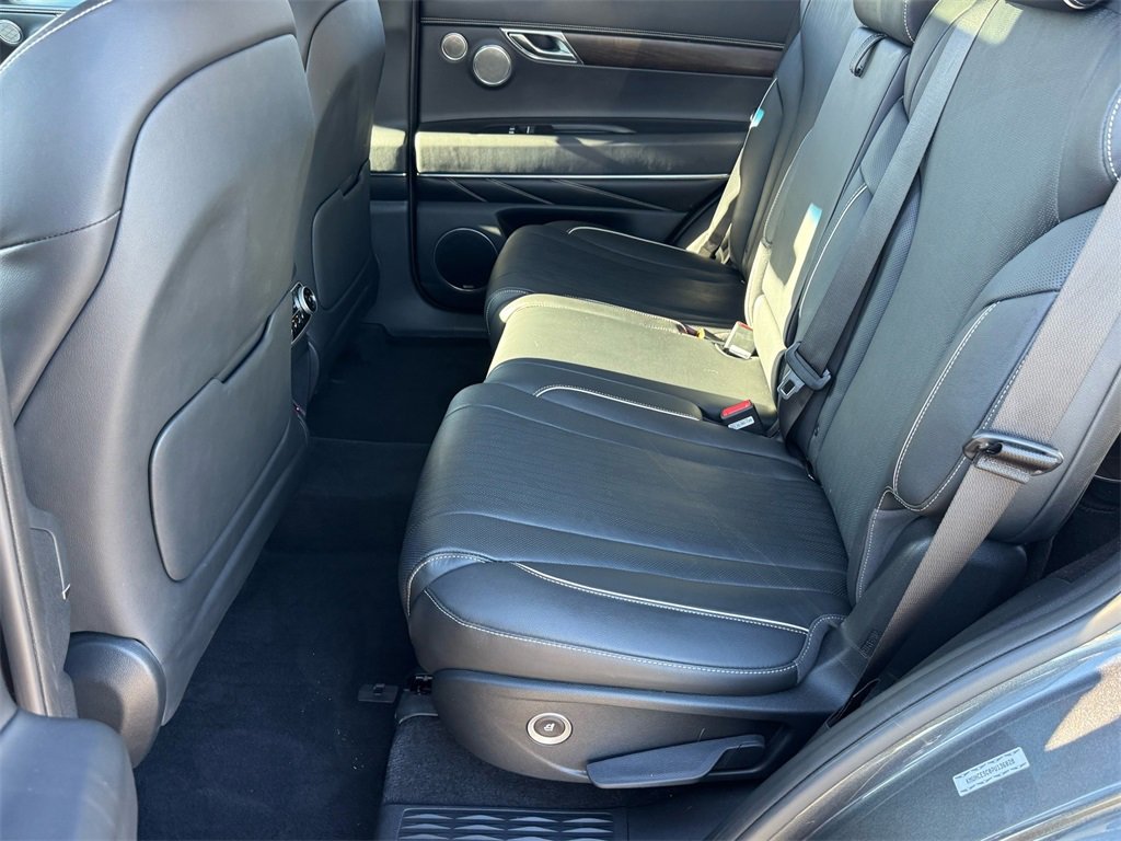 Used 2023 Genesis GV80 3.5T w/ Advanced Package image 13