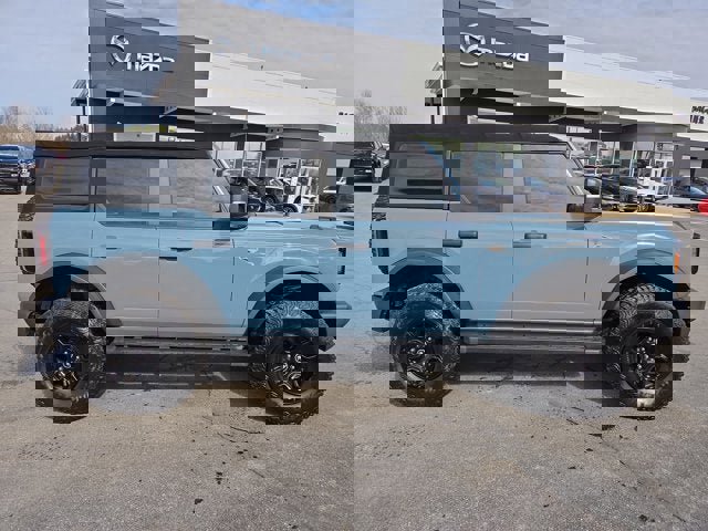 Used 2022 Ford Bronco Wildtrak image 6