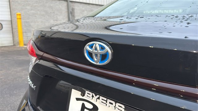 Used 2024 Toyota Corolla LE image 32