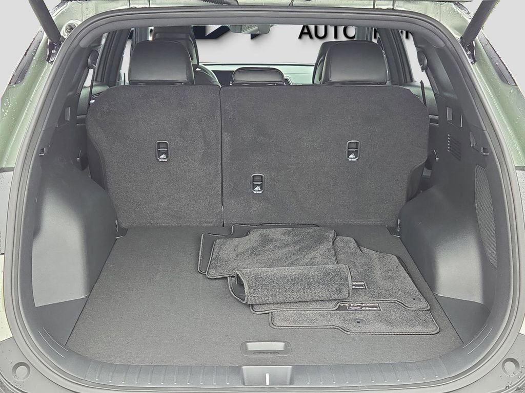 Used 2025 Kia Sportage X-Pro Prestige image 11