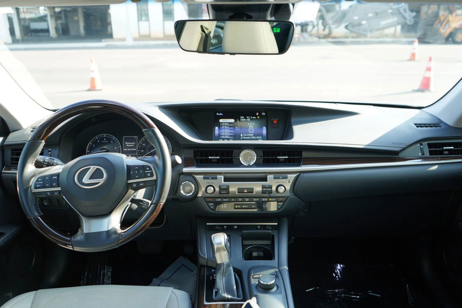 Used 2017 Lexus ES 350 FWD image 19