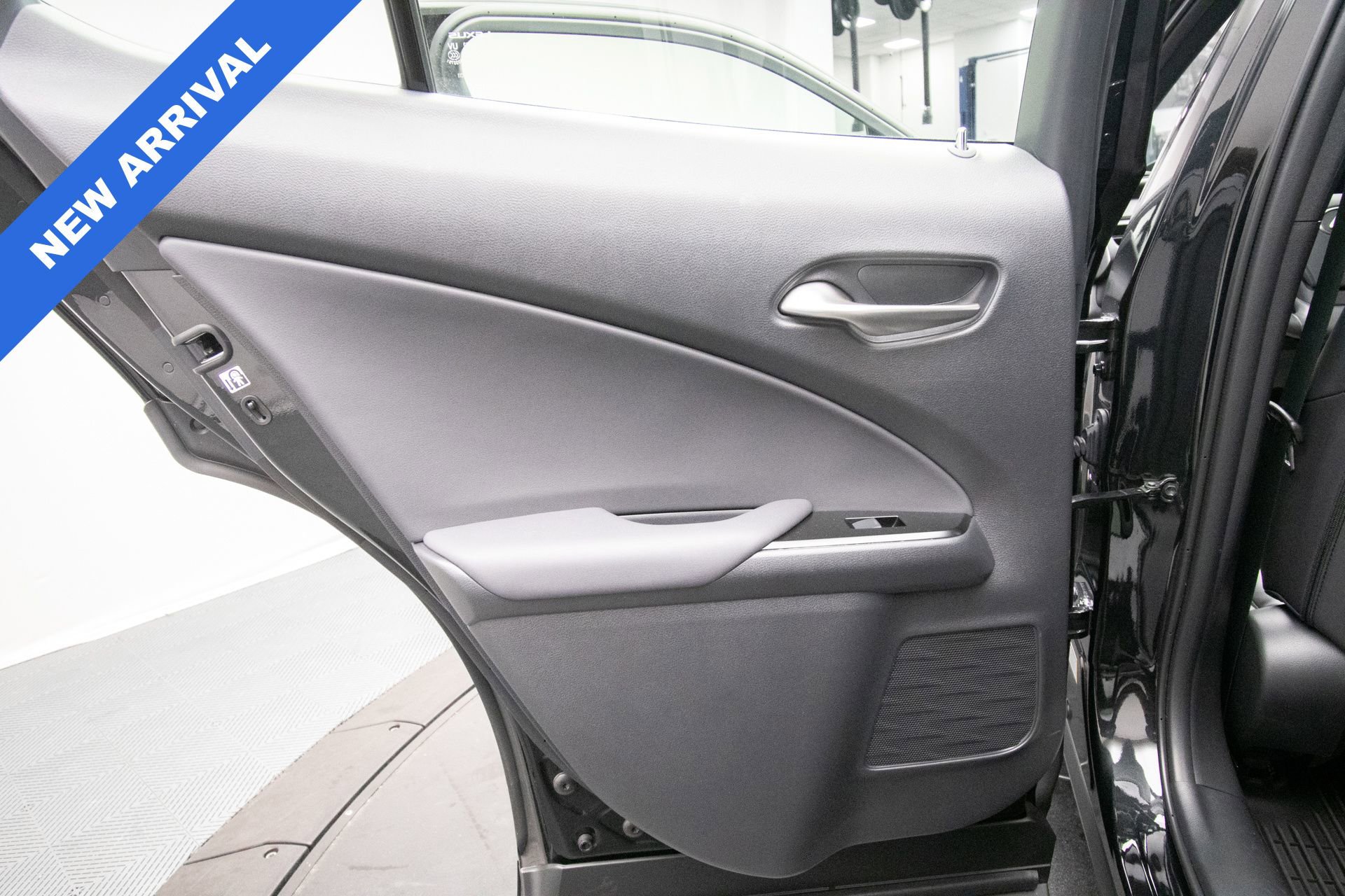 Used 2023 Lexus UX 250h AWD w/ Premium Package image 29