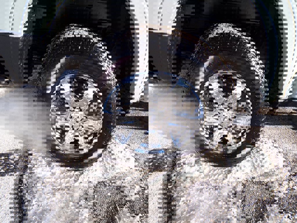 Used 2024 Ford Ranger Lariat w/ Trailer Tow Package image 12