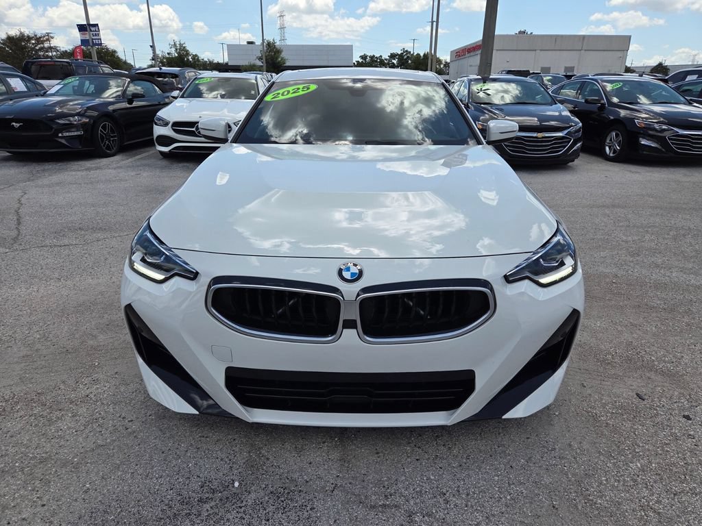 Used 2025 BMW 230i Coupe w/ M Sport Package RWD image 19