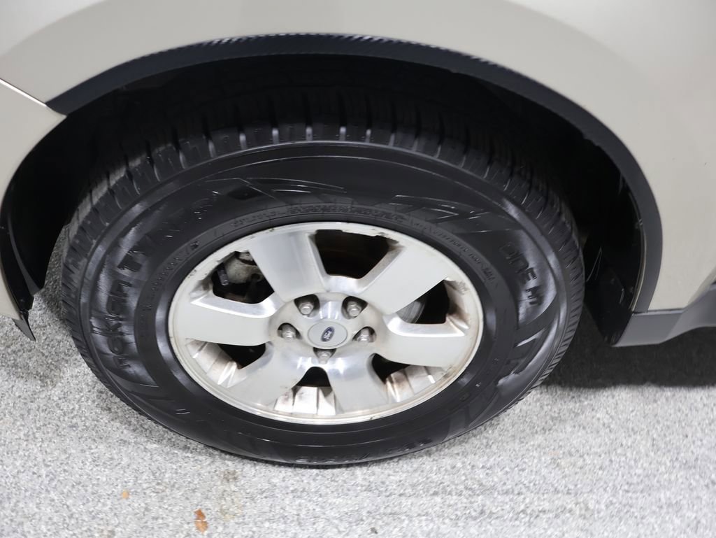 Used 2002 Ford Escape XLT image 8