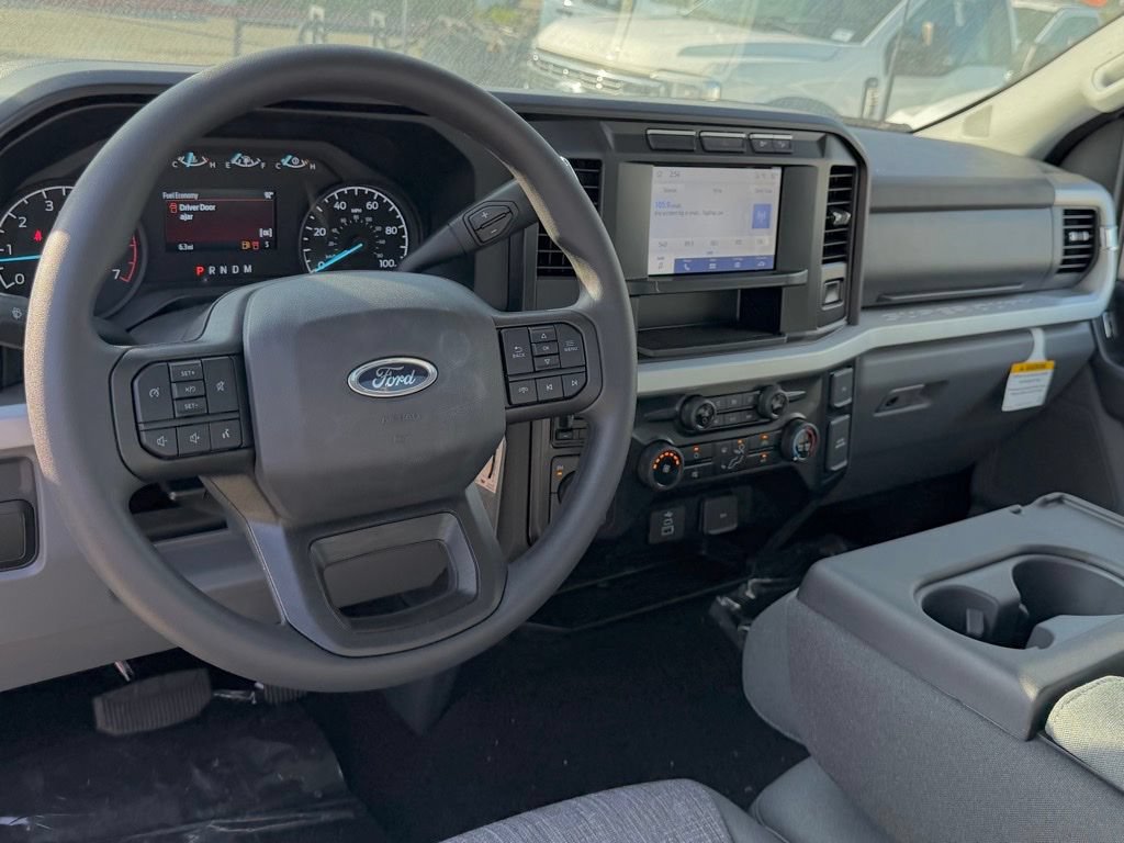 New 2024 Ford F550 4x4 Regular Cab Super Duty w/ XLT Value Package image 25